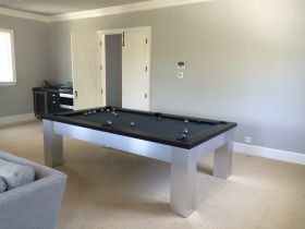 MODERN POOL TABLE